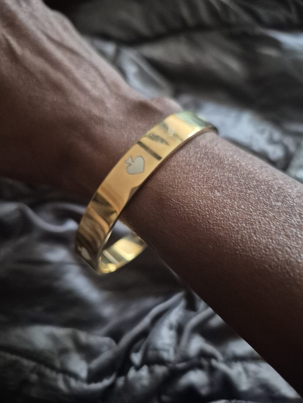 kate spade Gold Tone Heart Accent Hinged Bangle Bracelet